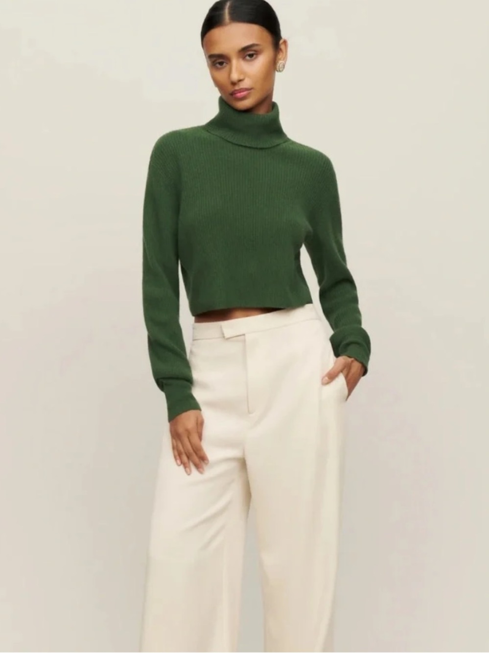Reformation Louisa Cropped cashmere sweater  in Cedar - L